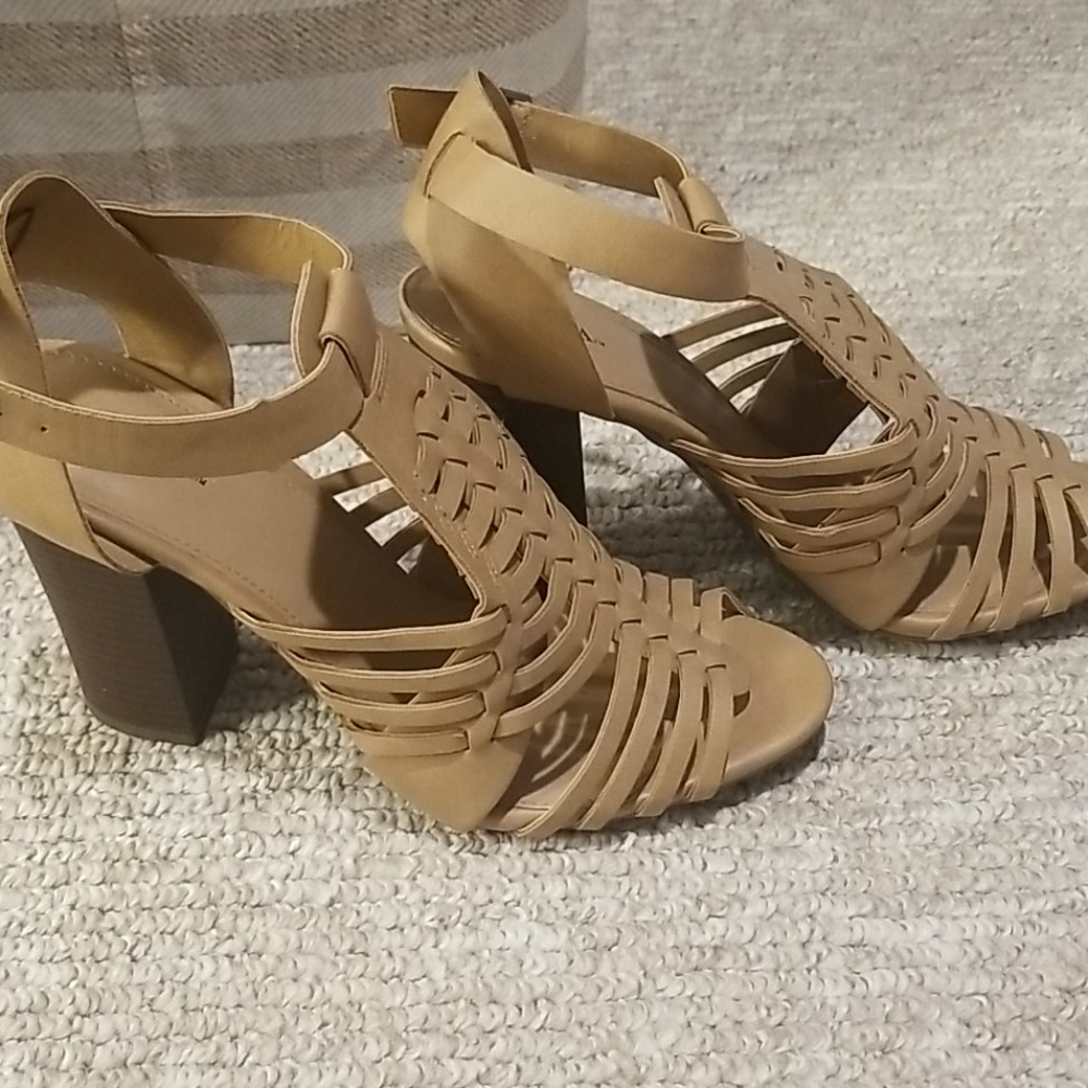 MERONA Sandals